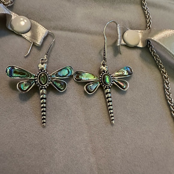 Gorgeous dragon fly earring and matching sterling silver necklace - Picture 10 of 11